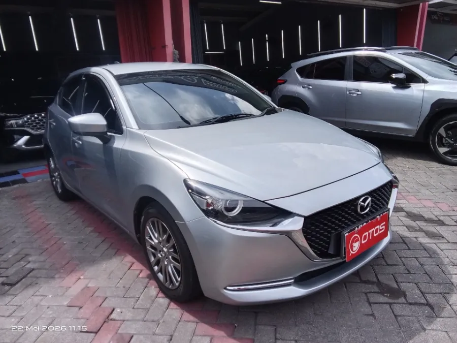 Foto Mobil Bekas Kanan Depan Mazda 2 1.5 GT Skyactiv tahun 2019